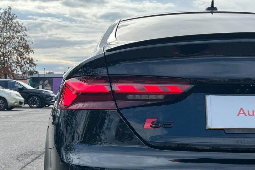 Audi S5 3L Black Edition Black #56