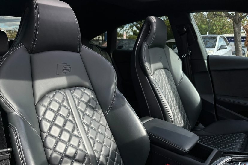 Audi S5 3L Black Edition Black #44