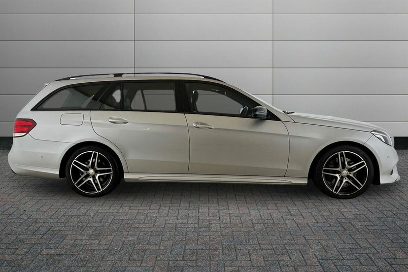 Mercedes-Benz E Class E350 Bluetec Amg Night Edt Premium Plus Estate Aut AO16LPC Silver #3