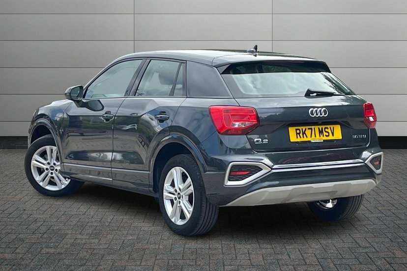 Audi Q2 1.0 Tfsi 30 Sport Suv 110 Ps Grey #3