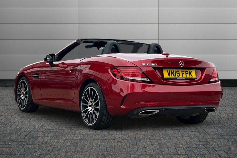 Mercedes-Benz SLC 1.6 Slc180 Gpf Amg Line Convertible G-t Red #2