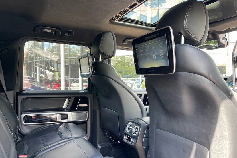 Mercedes-Benz G Class Automatic Black #44