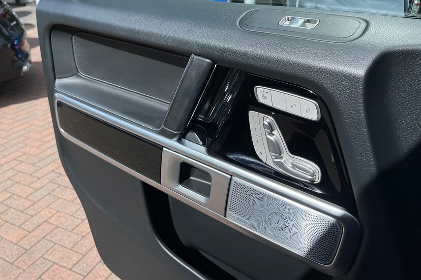 Mercedes-Benz G Class Automatic Black #28