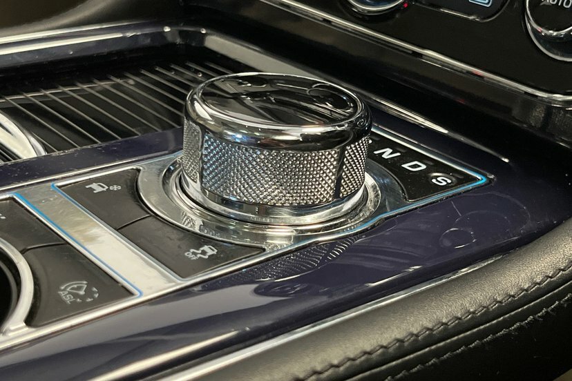 Jaguar XJ Grey #8