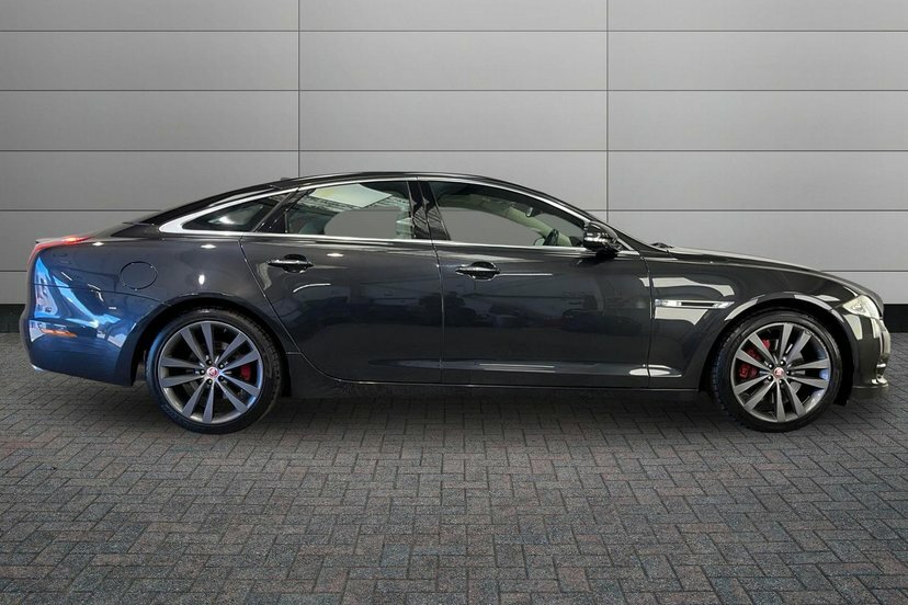 Jaguar XJ 3.0D V6 Portfolio Saloon Euro 5 2 Grey #4