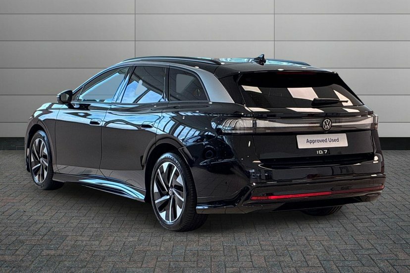 Volkswagen ID.7 Pro 77Kwh Match Plus Tourer 286 Ps Exteri Black #3