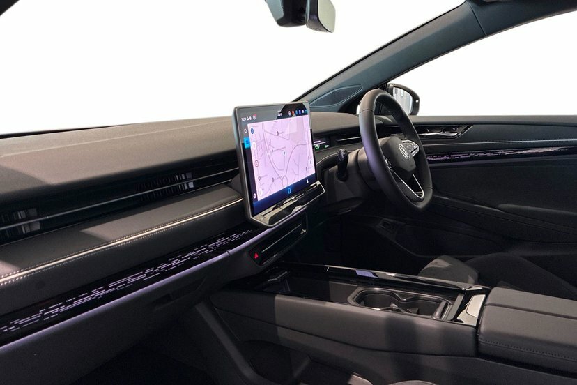 Volkswagen ID.7 Pro 77Kwh Match Plus Tourer 286 Ps Exteri Black #2