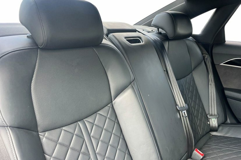 Audi A8 3L Black Edition Grey #8