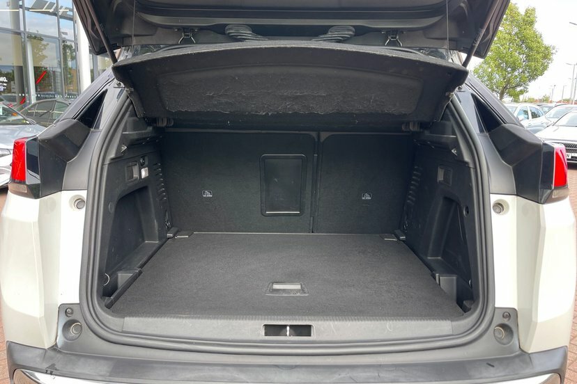 Peugeot 3008 Active Black #37