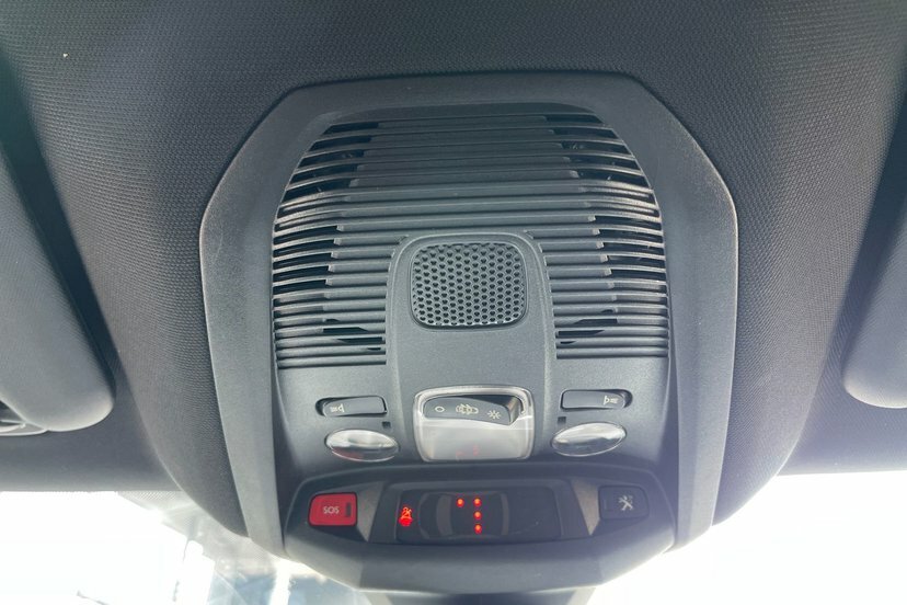 Peugeot 3008 Active Black #34