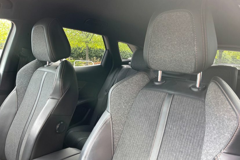 Peugeot 3008 Active Black #26