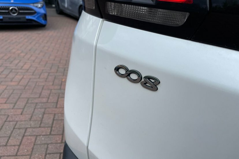 Peugeot 3008 Active Black #36