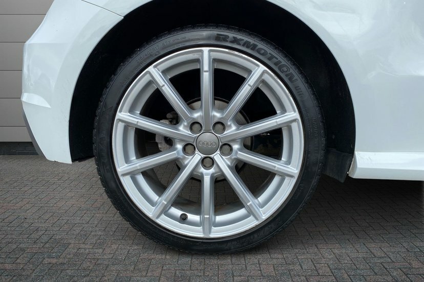 Audi A1 1.6 Tdi S Line Hatchback 116 Ps White #5