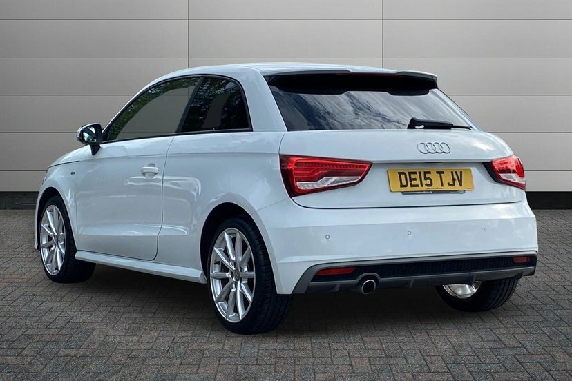 Audi A1 1.6 Tdi S Line Hatchback 116 Ps White #3