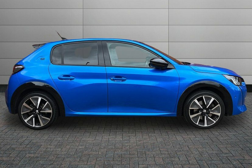 Peugeot e-208 50Kwh Gt Hatchback 136 Ps Blue #4