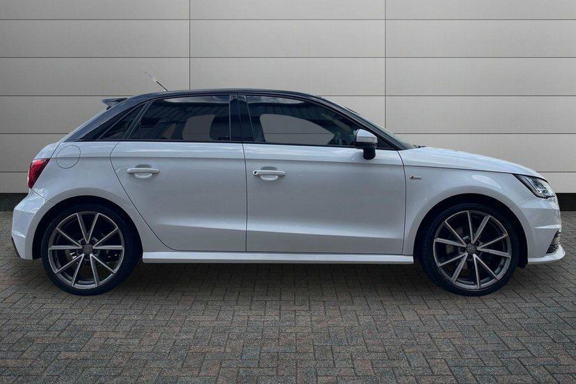 Audi A1 1.4 Tfsi Black Edition Sportback S Tron White #4