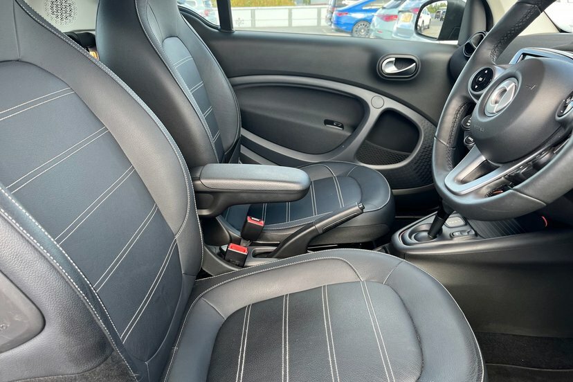 Smart Fortwo Coupe Premium Silver #35