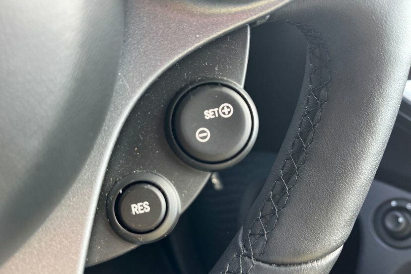 Smart Fortwo Coupe Premium Silver #41