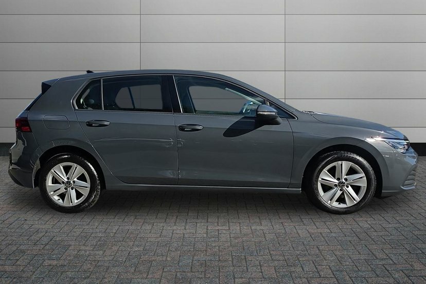Volkswagen Golf 1.0 Etsi Mhev Life Hatchback Hybrid Dsg Grey #4