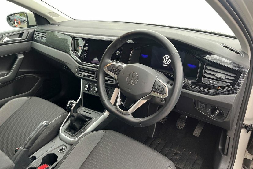 Volkswagen Polo 1.0 Evo Life Hatchback 80 Ps Grey #6