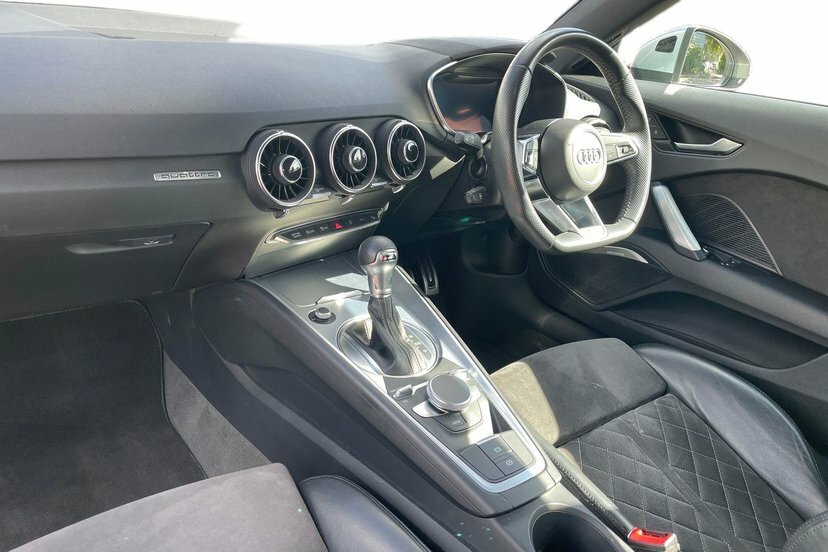 Audi TT 2.0 Tfsi S Line Coupe S Tronic Quattro Silver #2