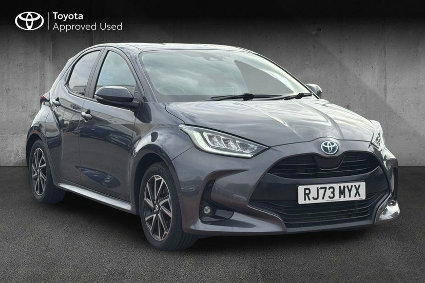Toyota Yaris 1.5 Vvt-h Design Hatchback Hybrid E-cvt Grey