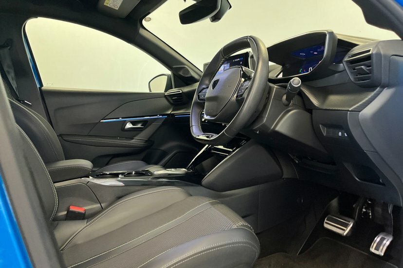 Peugeot e-208 E-style Blue #13
