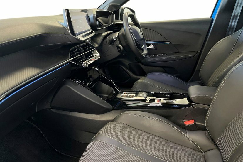 Peugeot e-208 51Kwh Gt Hatchback 11Kw Charger Blue #2