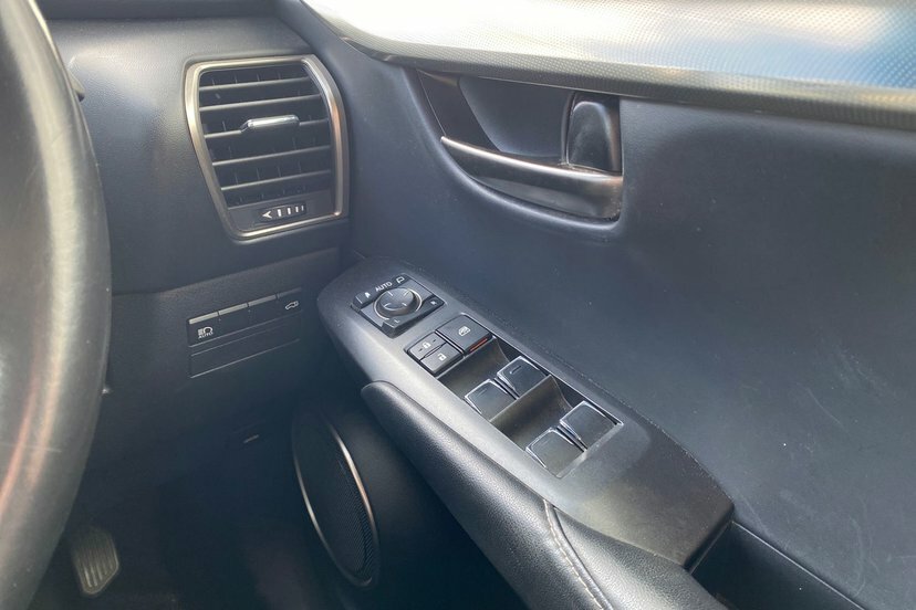 Lexus NX Luxury Black #11