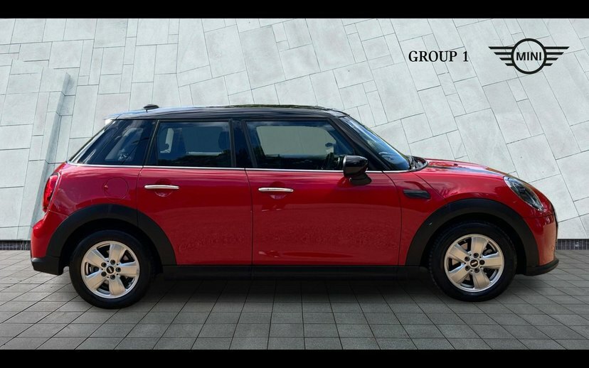 Mini Hatch 5-Door Hatch Cooper Classic LM23KXR Red #3