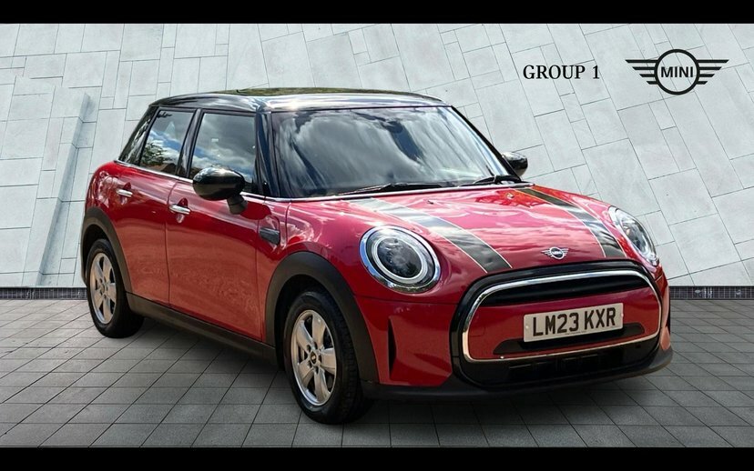 Mini Hatch 5-Door Hatch Cooper Classic Red