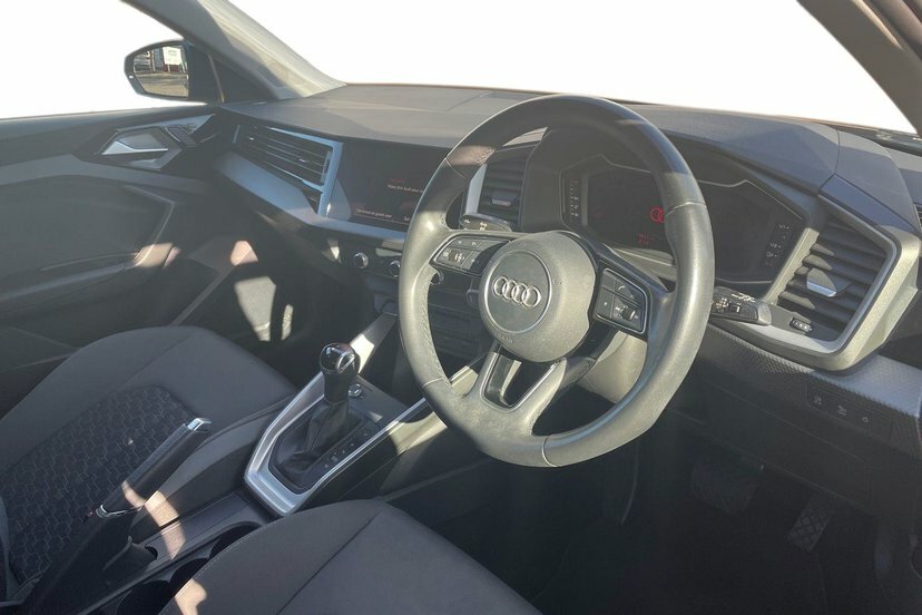 Audi A1 1.0 Tfsi 25 Sport Sportback S Tronic 9 Black #6