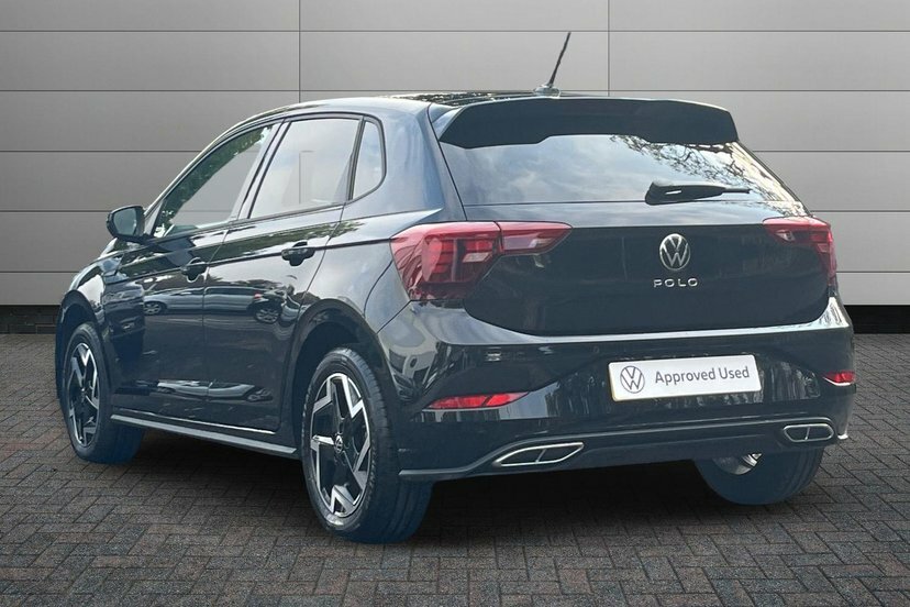 Volkswagen Polo 1.0 Tsi R-line Hatchback Dsg 115 Ps Black #3