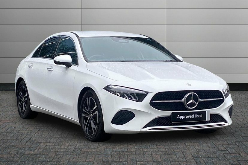 Mercedes-Benz A Class A200h Mhev Sport Executive White