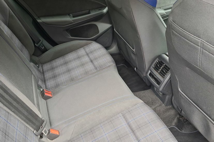 Volkswagen e-Golf 1.5 Tsi Ehybrid #8