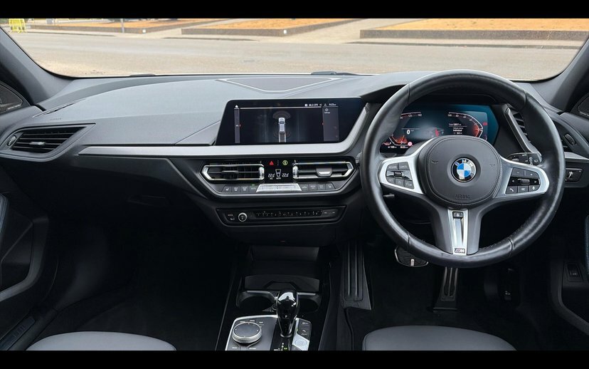 BMW 1 Series 118I M Sport White #4