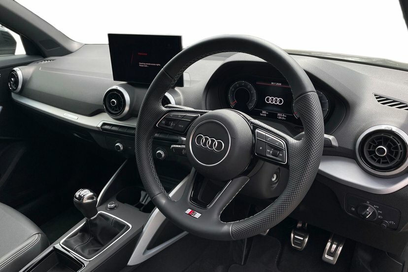 Audi Q2 1.0 Tfsi 30 S Line Suv 116 Ps Grey #6