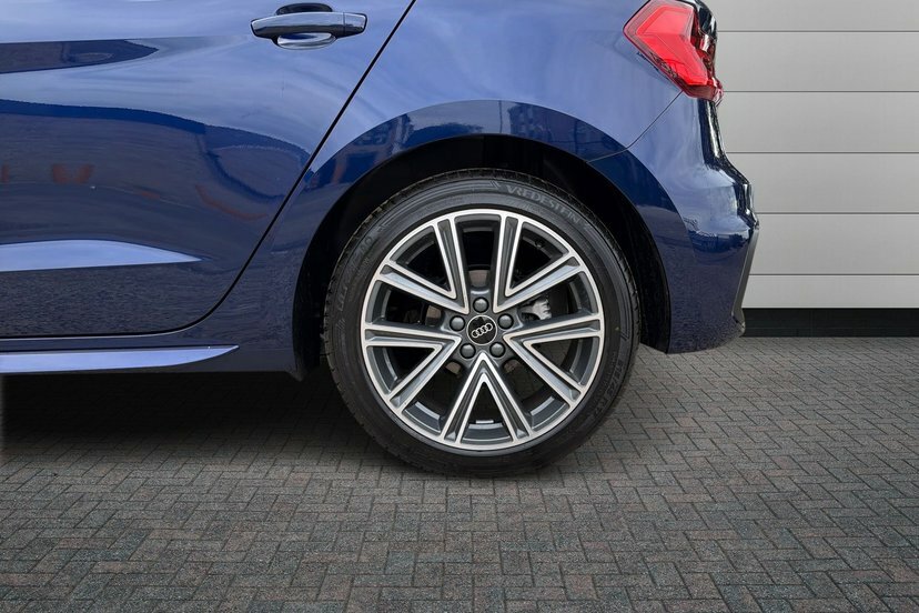 Audi A1 1.0 Tfsi 30 S Line Sportback S Tronic Blue #5