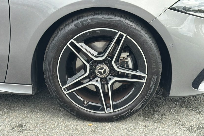Mercedes-Benz A Class 1.3 A200h Mhev Amg Line Executive Hatchback Grey #4