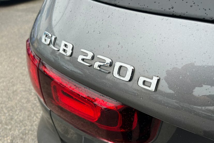 Mercedes-Benz GLB Class Suv White #38