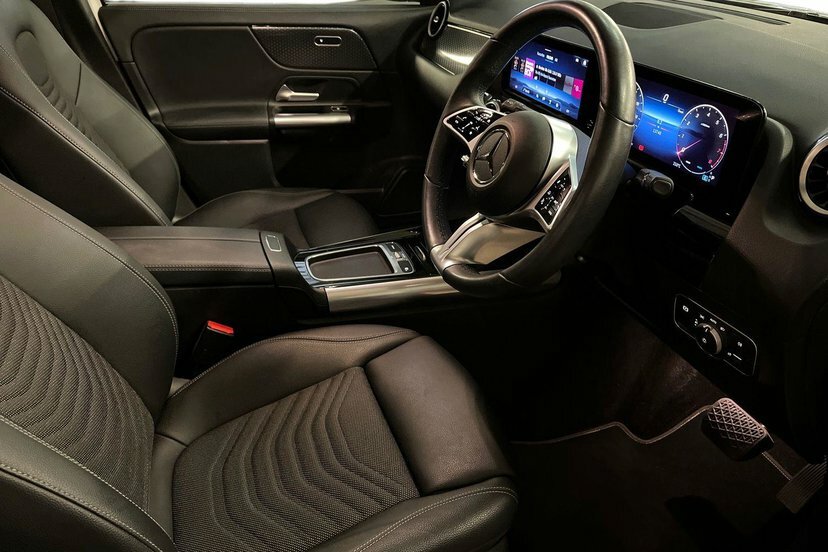 Mercedes-Benz GLA Class Gla 200 Sport Executive AP73DHL White #5