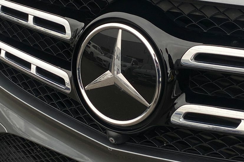Mercedes-Benz GLS Class  Silver #13