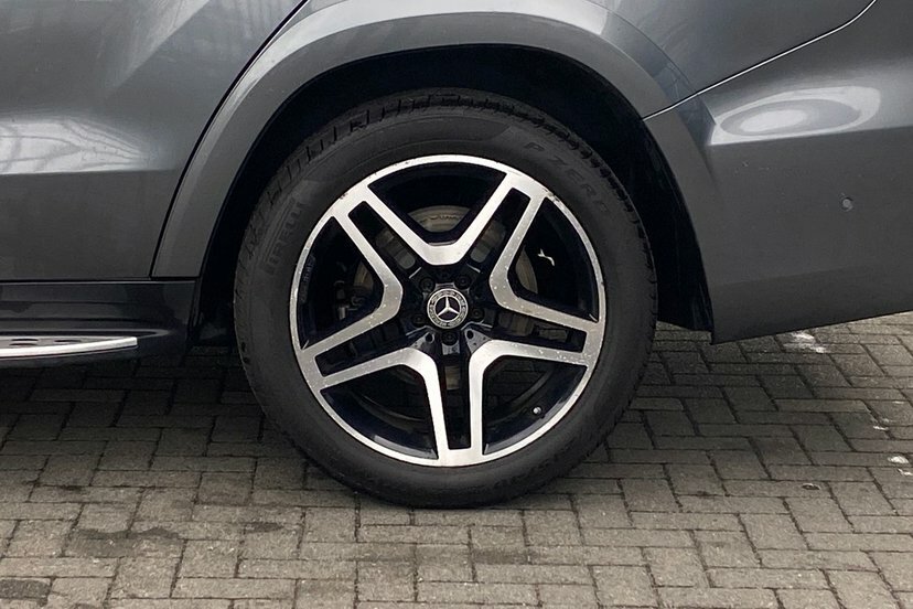 Mercedes-Benz GLS Class 3.0 Gls350d V6 Amg Line Suv G-tronic 4M Grey #4