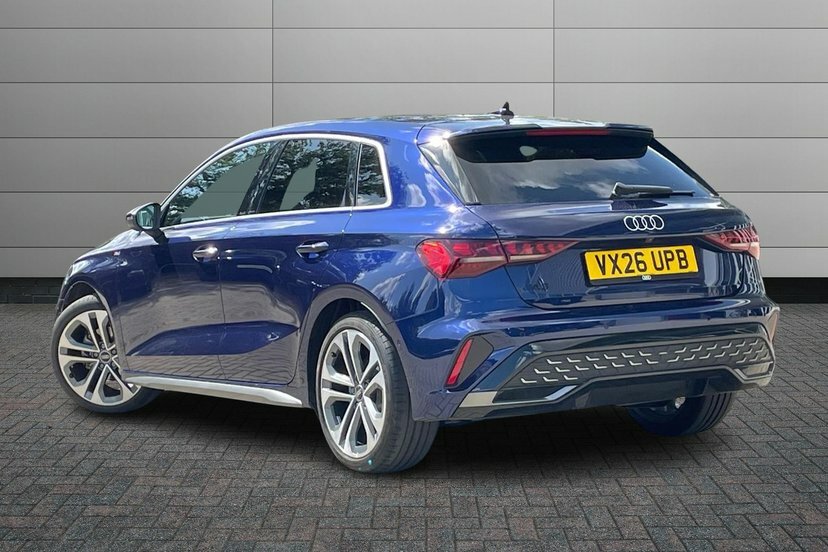 Audi A3 1.5 Tfsi S Line Sportback S Tronic 150 Blue #3