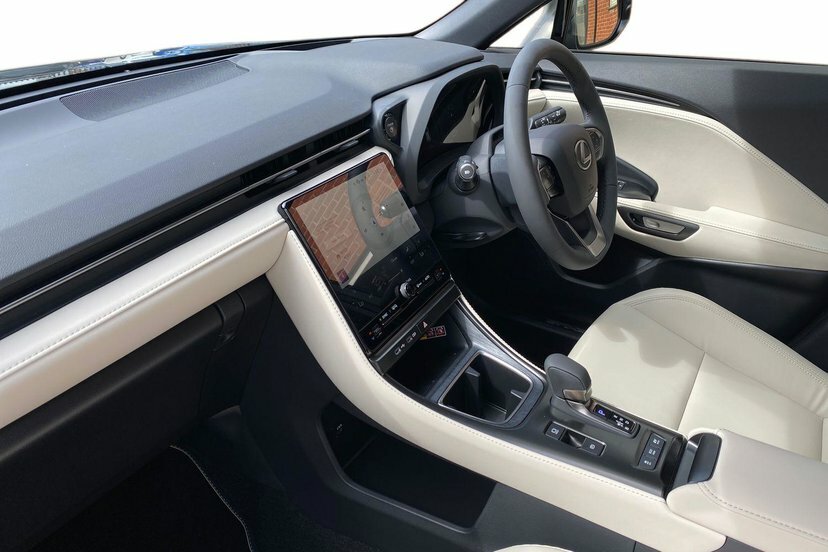 Lexus LBX 1.5 Vvt-ie Premium Plus Suv Hybrid E-cv Black #2