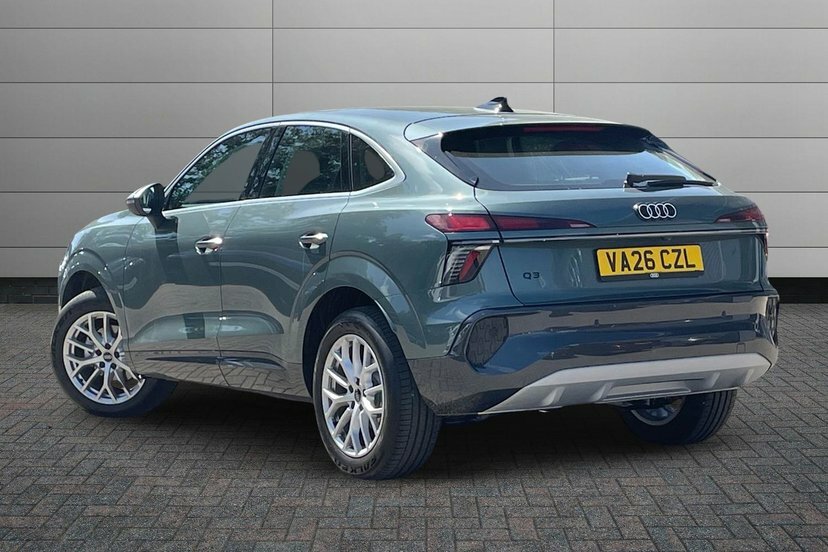 Audi Q3 1.5 Tfsi Sport Sportback S Tronic 150  #3