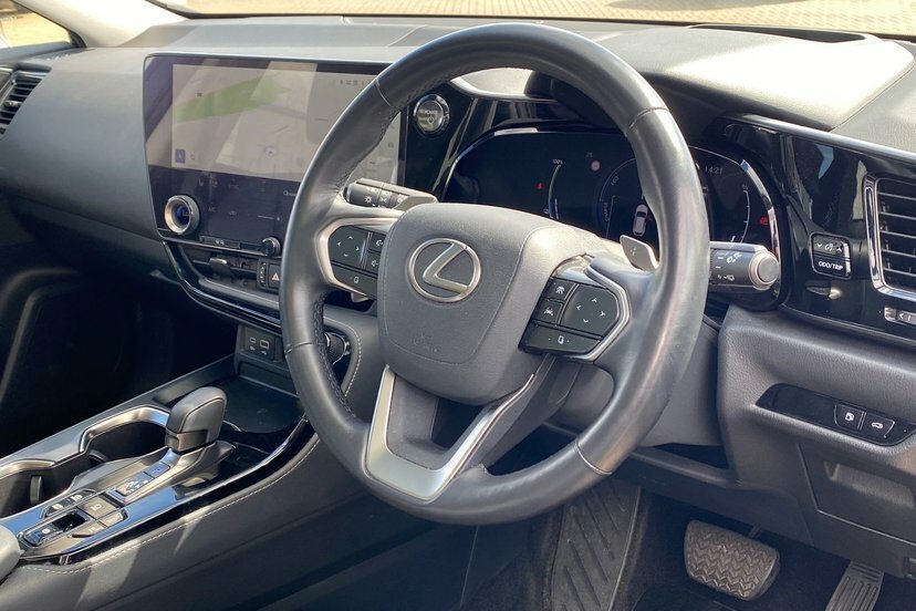 Lexus NX 450H 2.5 E-cvt Premium Pack  #13