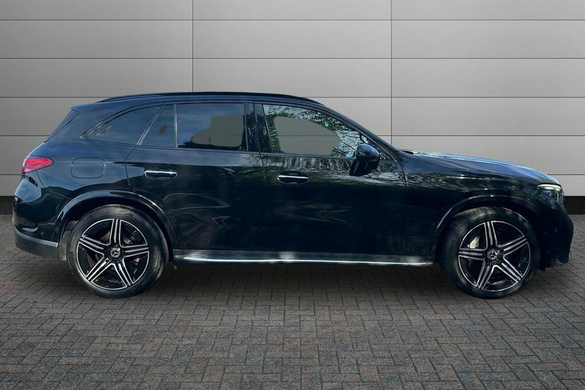Mercedes-Benz GLE Class Gle450 Amg Line Premium Plus Black #3