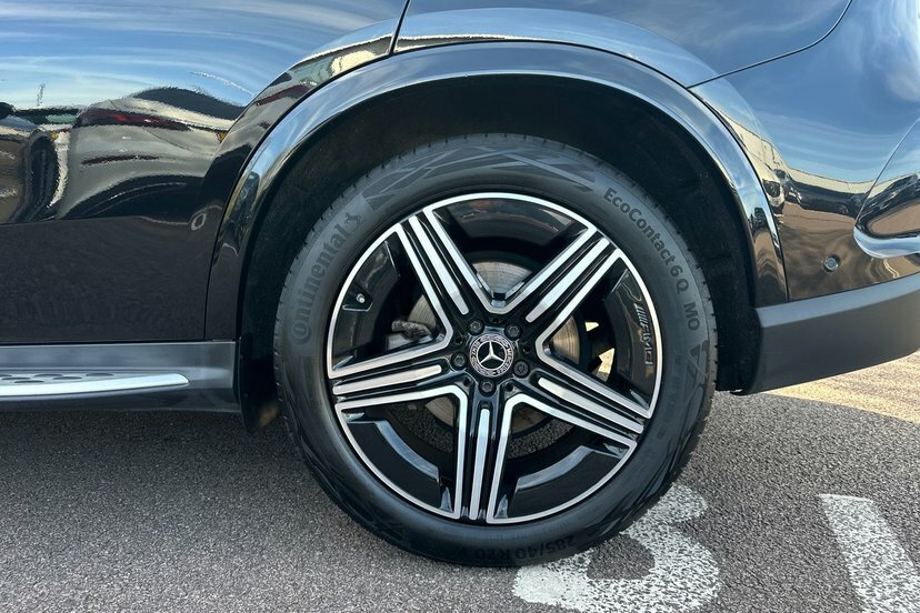 Mercedes-Benz GLE Class Gle450 Amg Line Premium Plus Black #4
