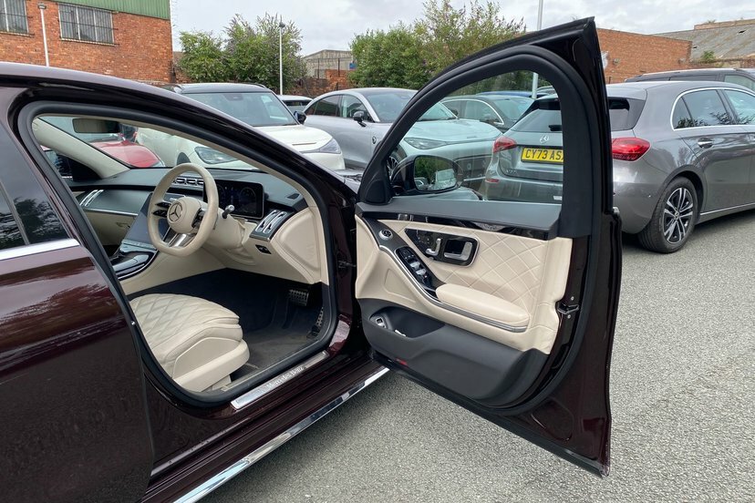 Mercedes-Benz S Class Amg Line Silver #51